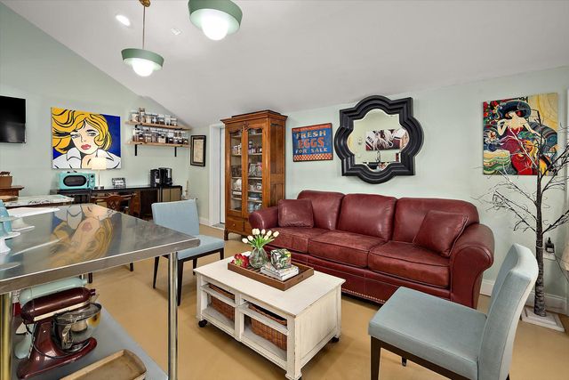3 BROOK FARM CT, Cockeysville, MD 21030