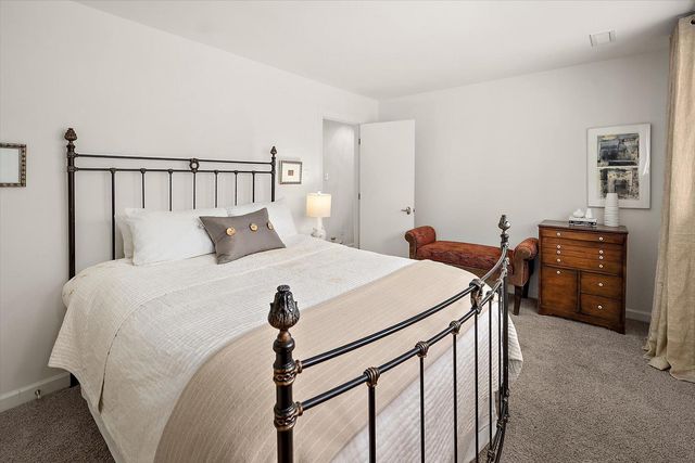 3 BROOK FARM CT, Cockeysville, MD 21030