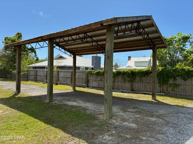 2435 Amhurst Street, Lynn Haven, FL 32444