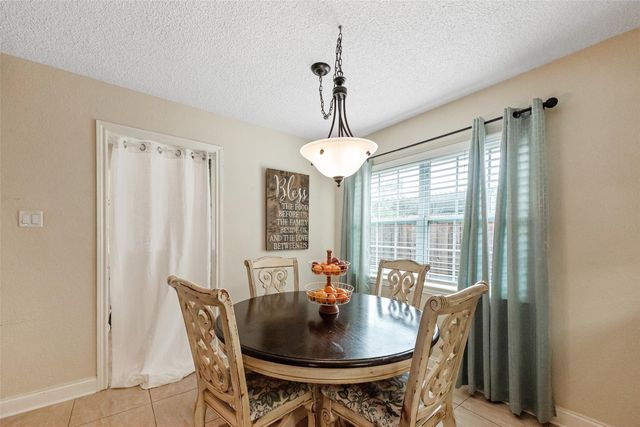 4218 Elderwood Drive, Seabrook, TX 77586