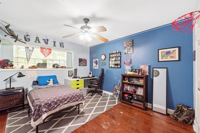 4218 Elderwood Drive, Seabrook, TX 77586