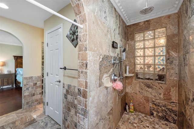 4218 Elderwood Drive, Seabrook, TX 77586