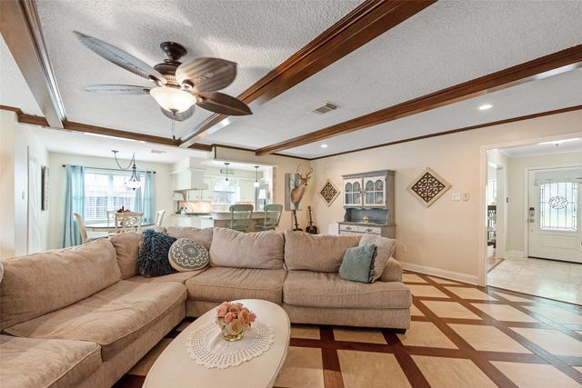 4218 Elderwood Drive, Seabrook, TX 77586