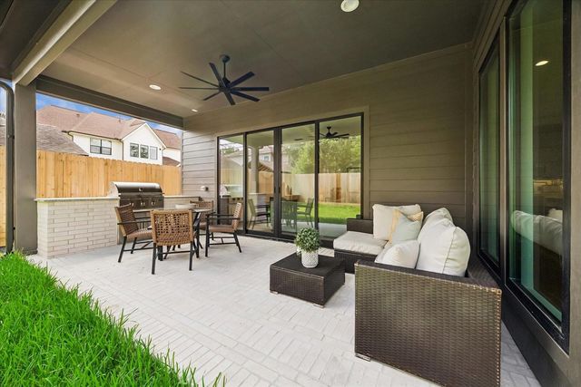 1710 Gardenia Drive, Houston, TX 77018