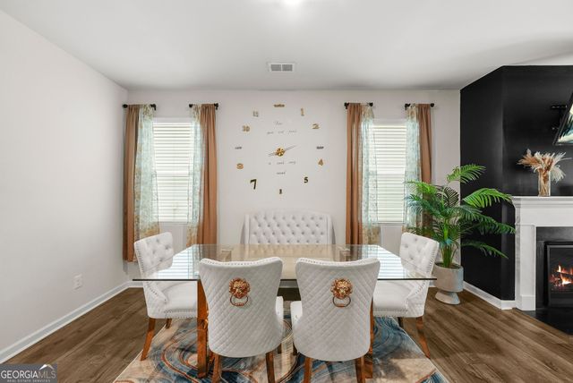 850 Bentley Drive, Fairburn, GA 30213