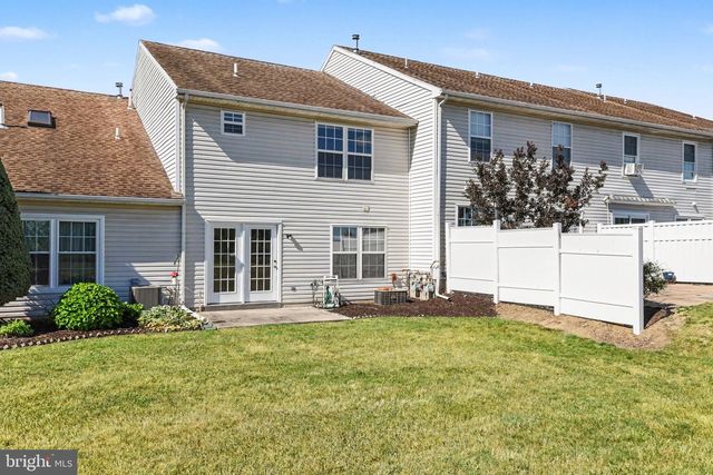 6624 SPRINGFORD TER, Harrisburg, PA 17111