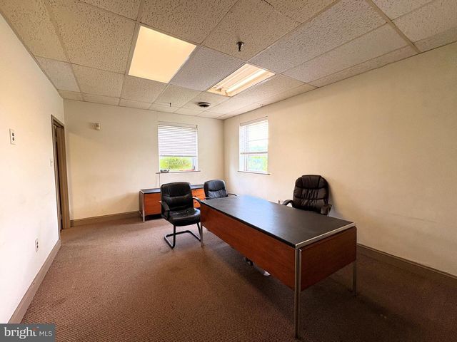 5 CANALE DR, Egg Harbor Twp, NJ 08234