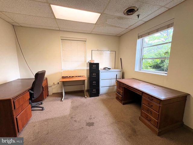 5 CANALE DR, Egg Harbor Twp, NJ 08234