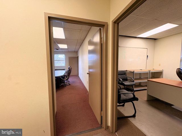 5 CANALE DR, Egg Harbor Twp, NJ 08234