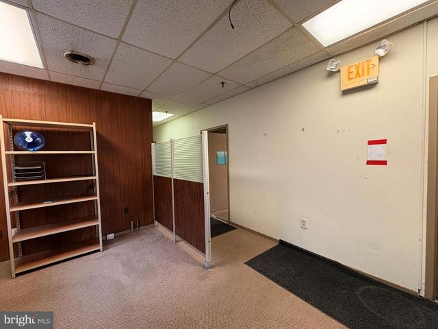 5 CANALE DR, Egg Harbor Twp, NJ 08234