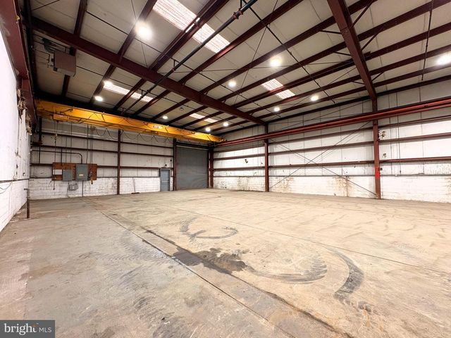 5 CANALE DR, Egg Harbor Twp, NJ 08234