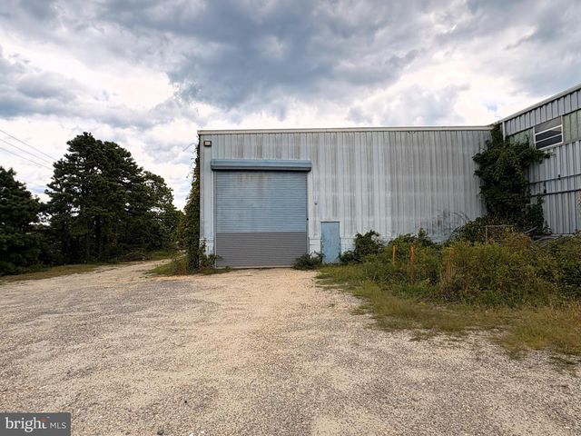 5 CANALE DR, Egg Harbor Twp, NJ 08234