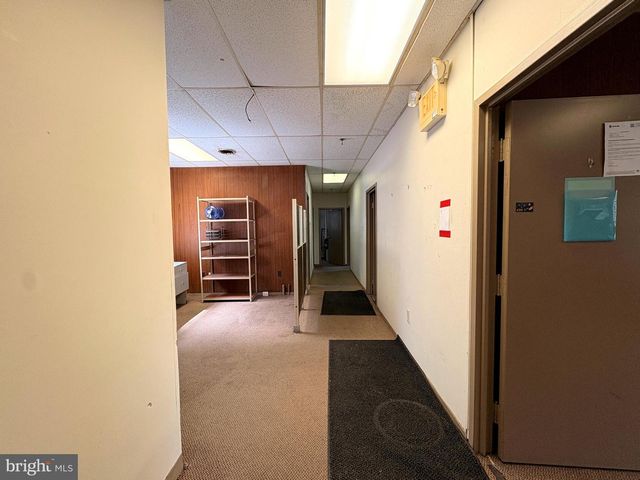 5 CANALE DR, Egg Harbor Twp, NJ 08234