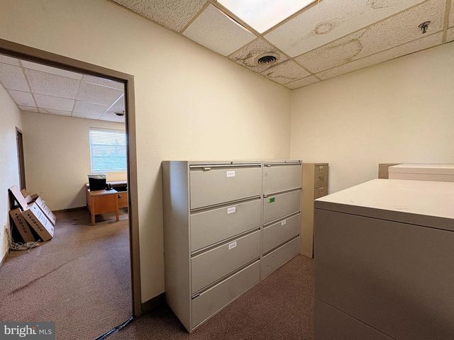 5 CANALE DR, Egg Harbor Twp, NJ 08234