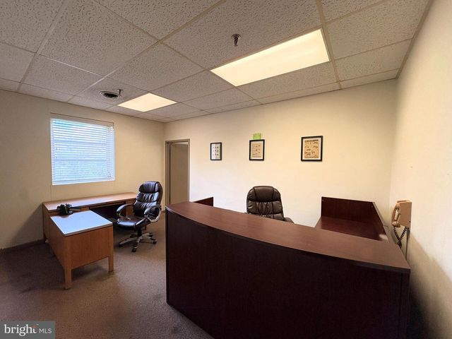 5 CANALE DR, Egg Harbor Twp, NJ 08234