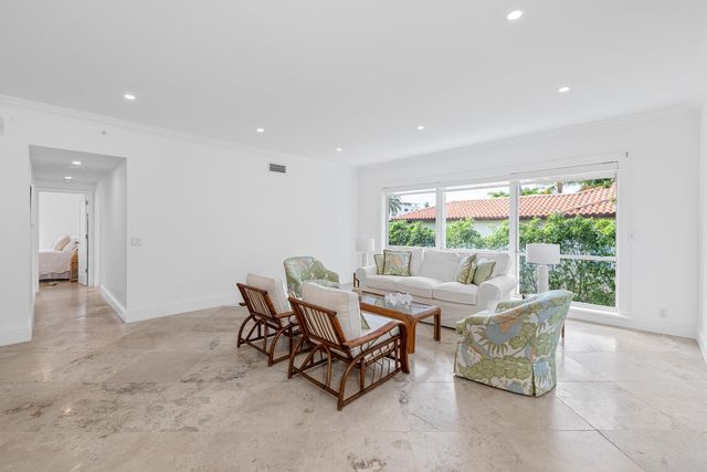 350 Cocoanut Row 3a, Palm Beach, FL 33480