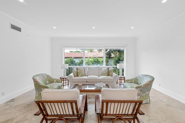 350 Cocoanut Row 3a, Palm Beach, FL 33480