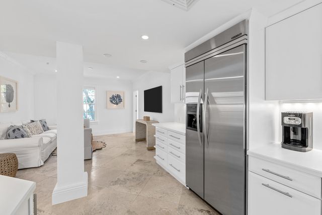 350 Cocoanut Row 3a, Palm Beach, FL 33480