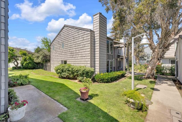 998 Cartier Lane, Foster City, CA 94404