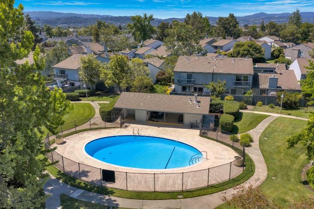998 Cartier Lane, Foster City, CA 94404