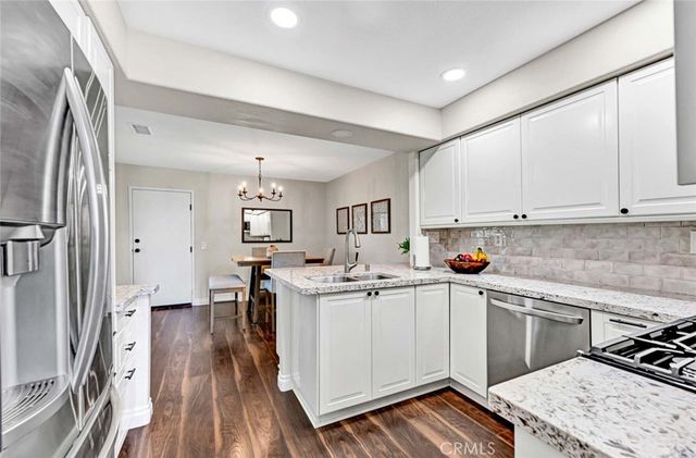 7999 E Viewrim, Anaheim Hills, CA 92808