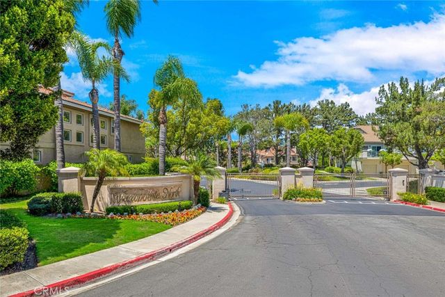 7999 E Viewrim, Anaheim Hills, CA 92808