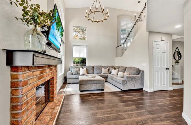 7999 E Viewrim, Anaheim Hills, CA 92808