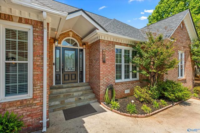 108 Pebble Court, Madison, AL 35758