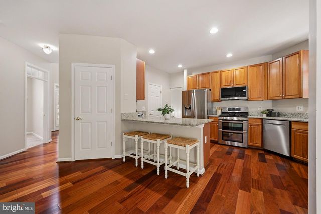 4647 YORKSHIRE DR, Ellicott City, MD 21043
