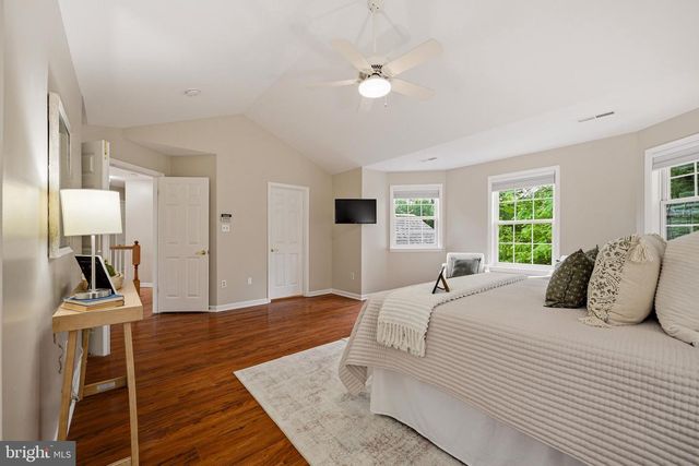 4647 YORKSHIRE DR, Ellicott City, MD 21043