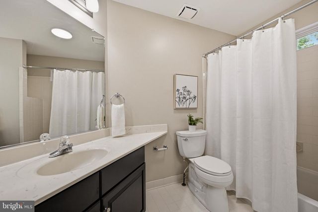 4647 YORKSHIRE DR, Ellicott City, MD 21043