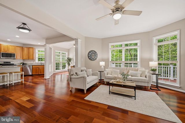 4647 YORKSHIRE DR, Ellicott City, MD 21043