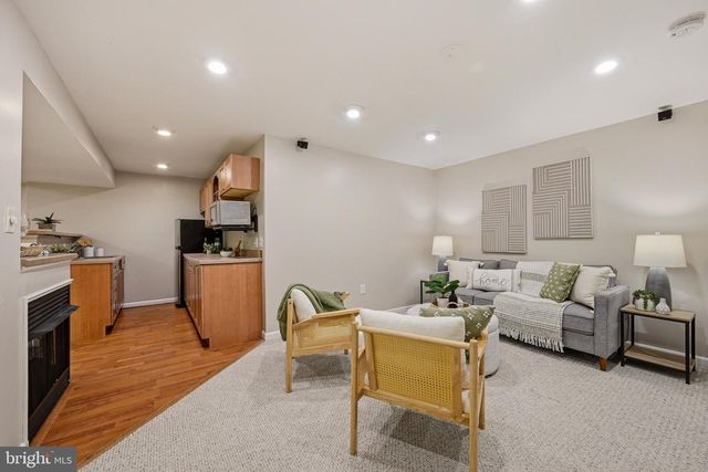 4647 YORKSHIRE DR, Ellicott City, MD 21043