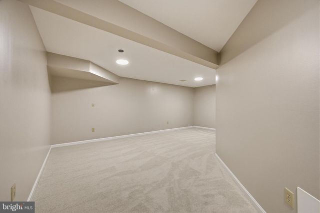 4647 YORKSHIRE DR, Ellicott City, MD 21043
