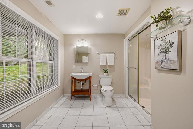 4647 YORKSHIRE DR, Ellicott City, MD 21043