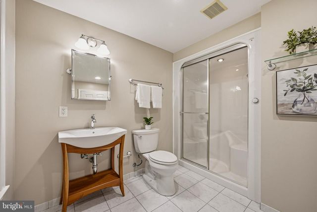 4647 YORKSHIRE DR, Ellicott City, MD 21043