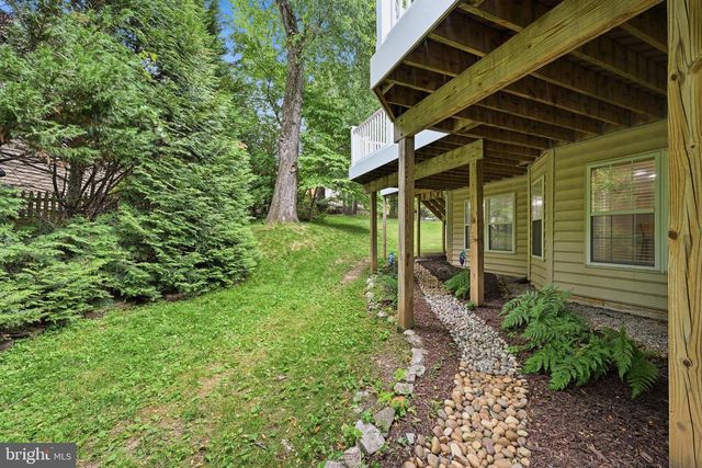 4647 YORKSHIRE DR, Ellicott City, MD 21043