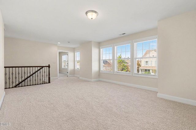 1012 Holland Bend Drive NE, Cary, NC 27519