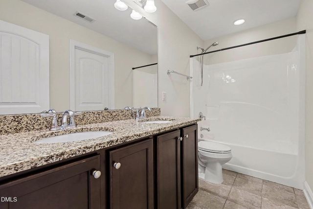 1012 Holland Bend Drive NE, Cary, NC 27519