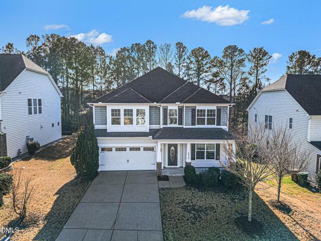 1012 Holland Bend Drive NE, Cary, NC 27519