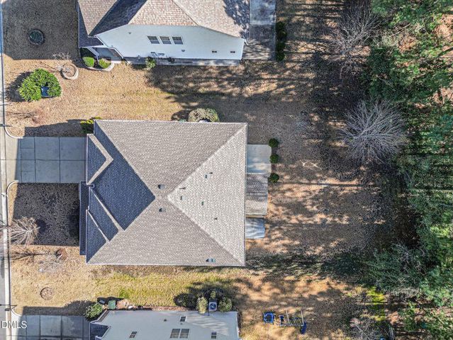 1012 Holland Bend Drive NE, Cary, NC 27519