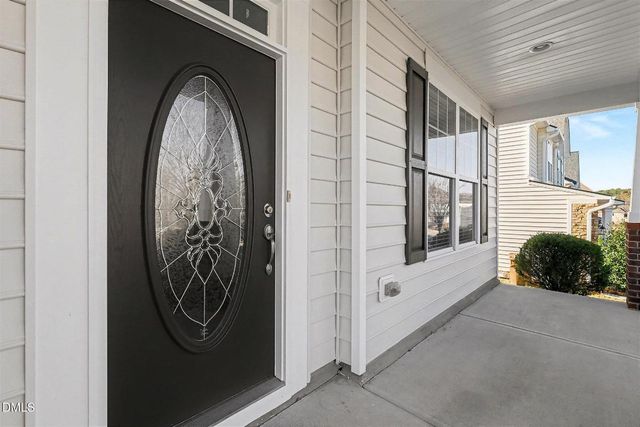 1012 Holland Bend Drive NE, Cary, NC 27519