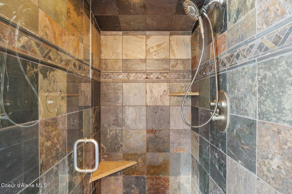 17036 S CITRINE DR, Coeur d'Alene, ID 83814 photo 40