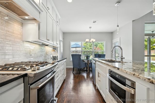 3805 E 118th Street, Tulsa, OK 74137