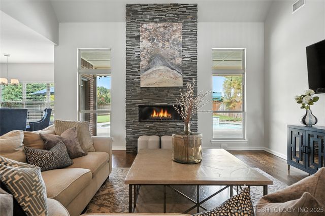 3805 E 118th Street, Tulsa, OK 74137