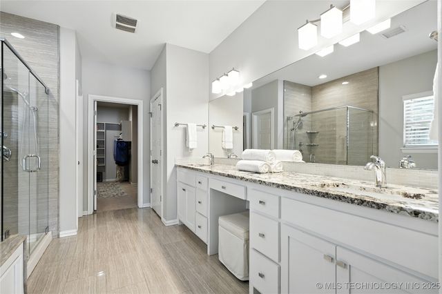 3805 E 118th Street, Tulsa, OK 74137