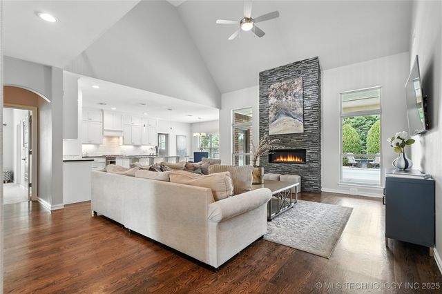 3805 E 118th Street, Tulsa, OK 74137