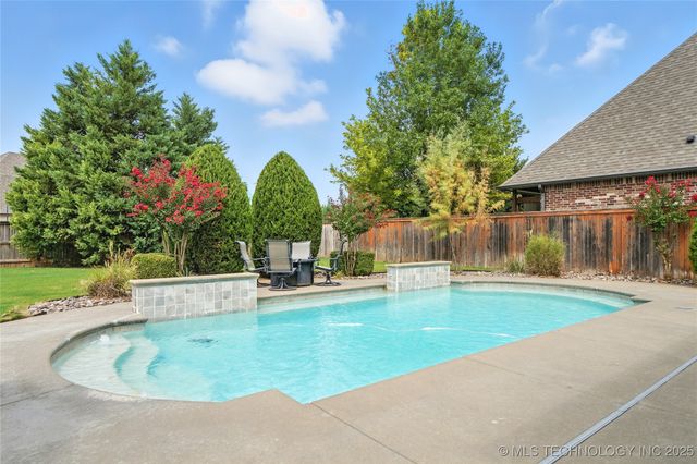 3805 E 118th Street, Tulsa, OK 74137