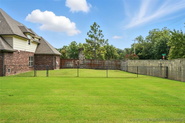 3805 E 118th Street, Tulsa, OK 74137