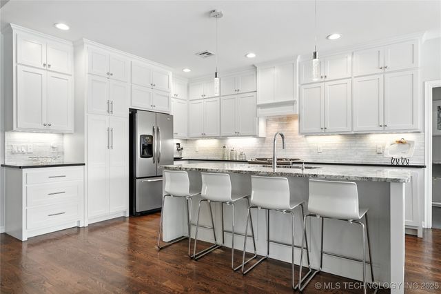 3805 E 118th Street, Tulsa, OK 74137